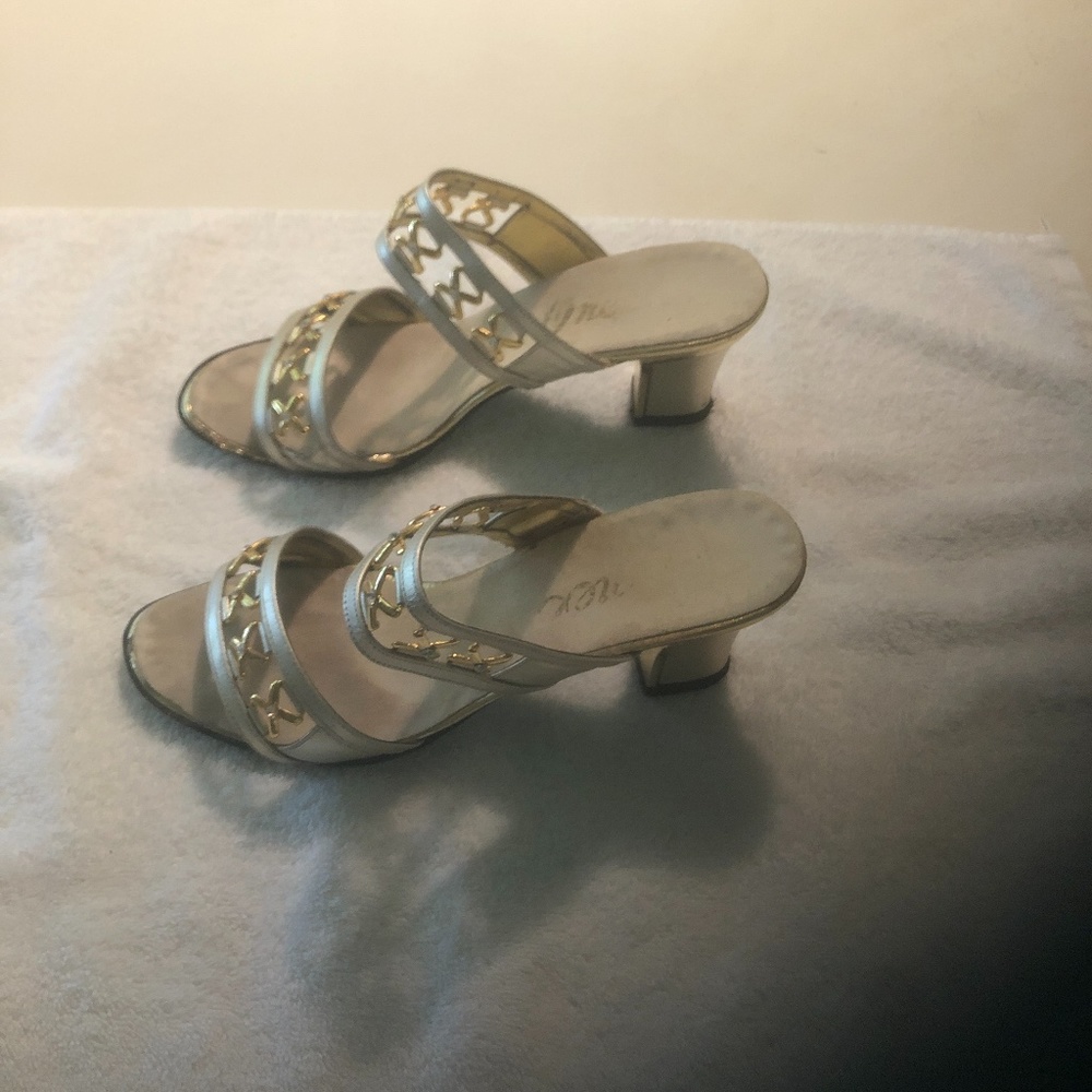 Shoes - Picture 2 of 3
